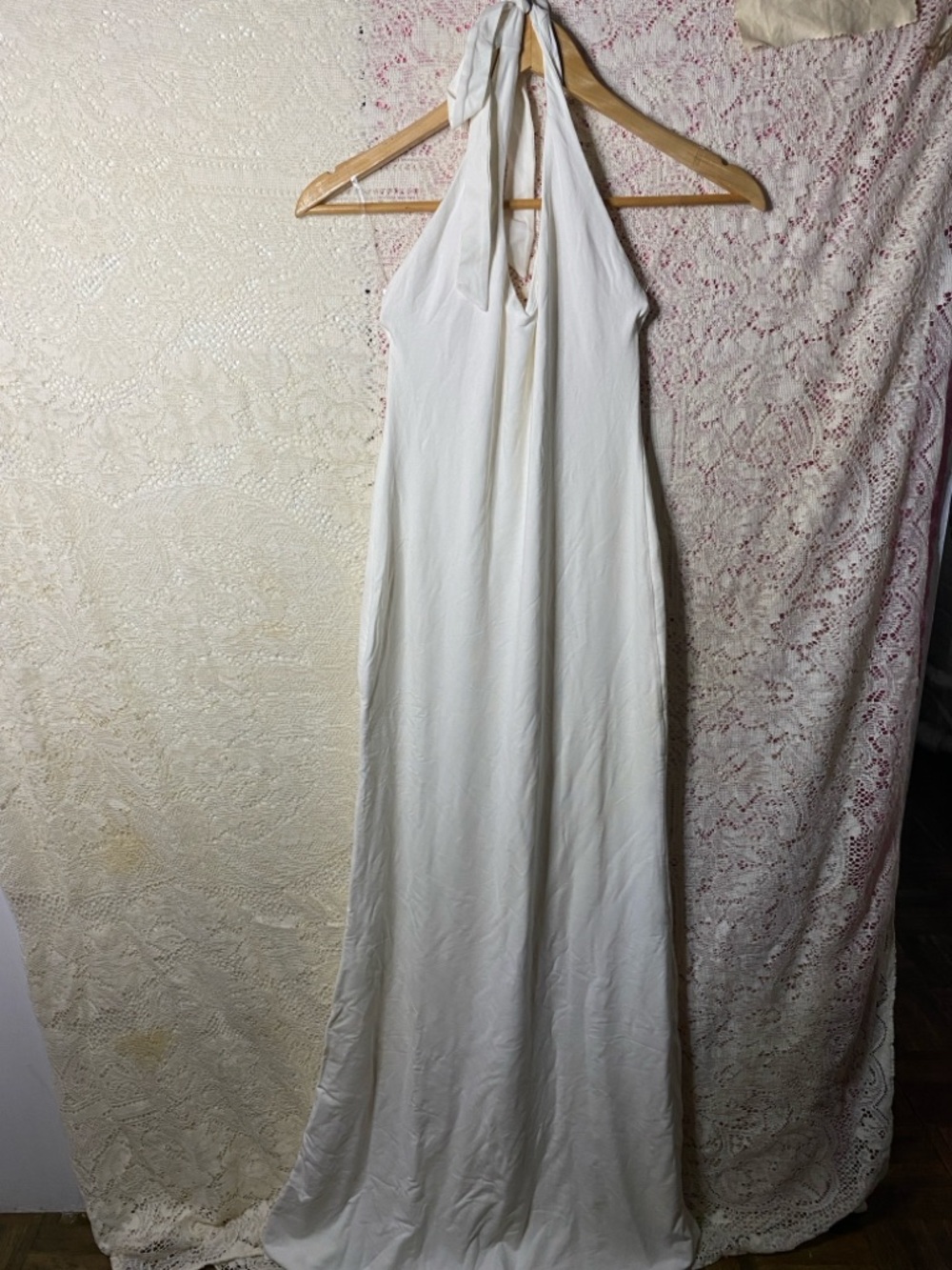 Oh Polly Tan Open Back Halter
Tie Bodycon Midi Dress - Picture 3 of 7